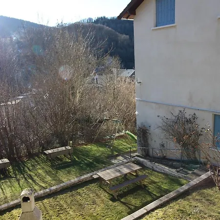 T3 Lumineux, 5 Pers, Jardin, Wifi, Apartment La Bourboule